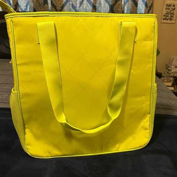 Vera Bradley Preppy Poly NoSo Tote in Citrine (Lime Green) NWT READ - Picture 4 of 9